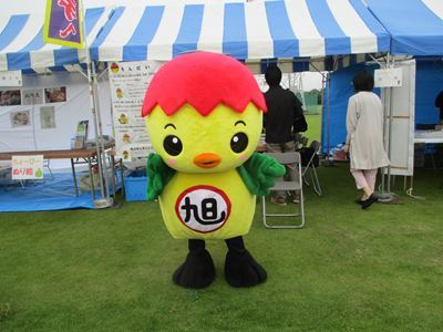 旭市のブースの前のあさピー
