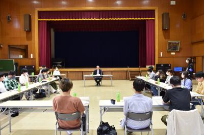 対話集会の様子