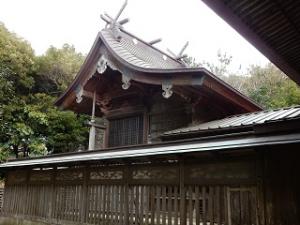たまさき神社本殿
