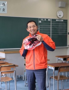 講師写真　濱野健先生